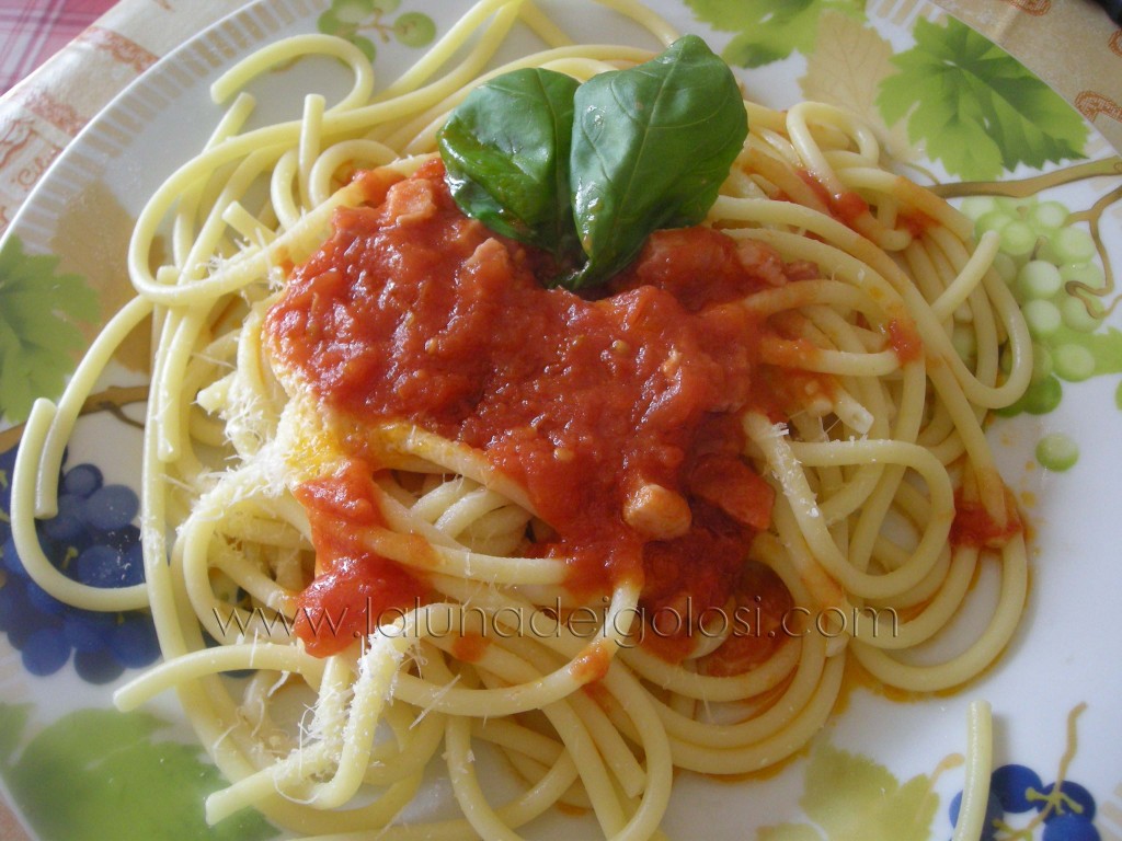 condisci la pasta col sugo condisci la pasta col sugo