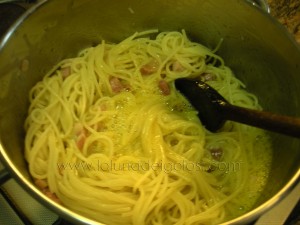 amalgama bene gli ingredienti  e spegni il fornello
