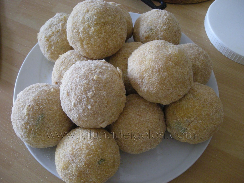  arancini pronti per la frittura