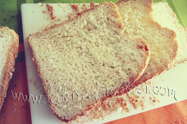 Fette di Pane Bianco Semplice fatto con MdP