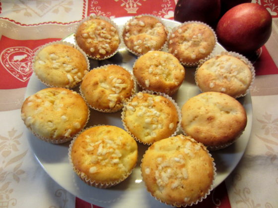 muffin con pesca e yogurt