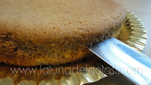 Torta al grano saraceno: ricava dalla torta due dischi