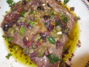 metti a marinare il filetto di tonno in questa salsina
