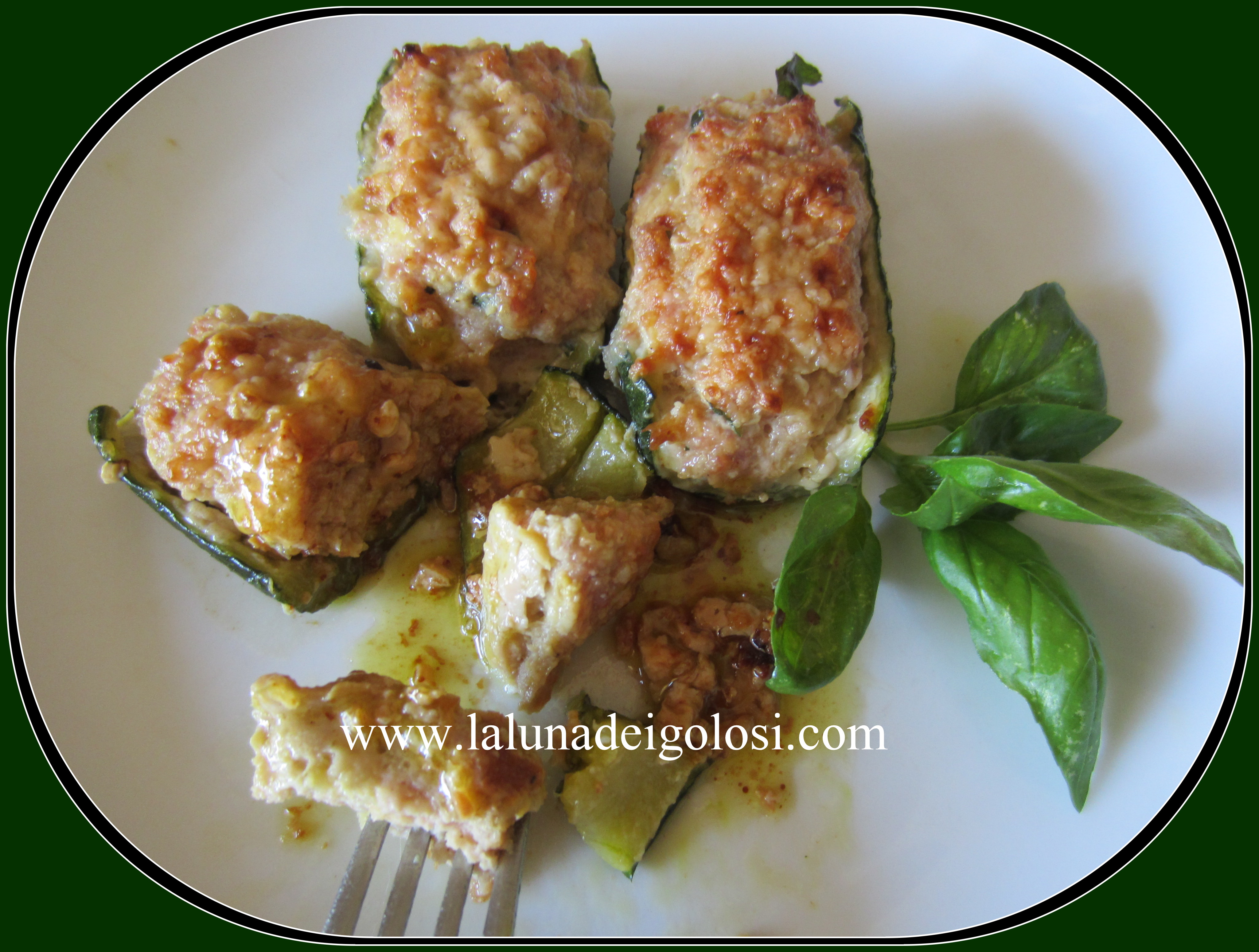 Zucchine ripiene di carne | La LUNAdei Golosi